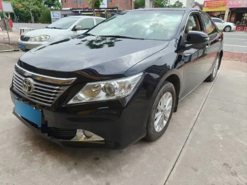 2012 Toyota Camry 2.5L 184HP L4 6AT
