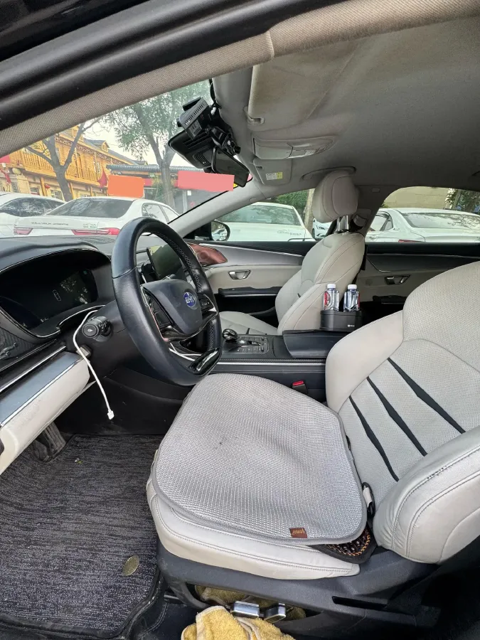 2021 BYD e9 BEV 64.8KWH,autocango,china used car exporter,china ev exporter,chinese used car exporter,chinese used ev exporter