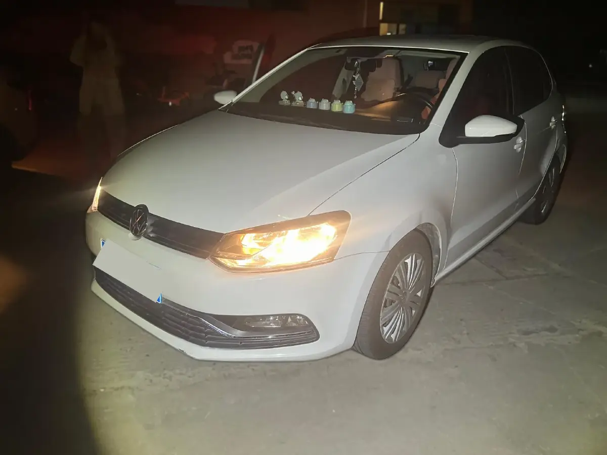 2018 Volkswagen Polo 1.5L 110HP L4 6AT