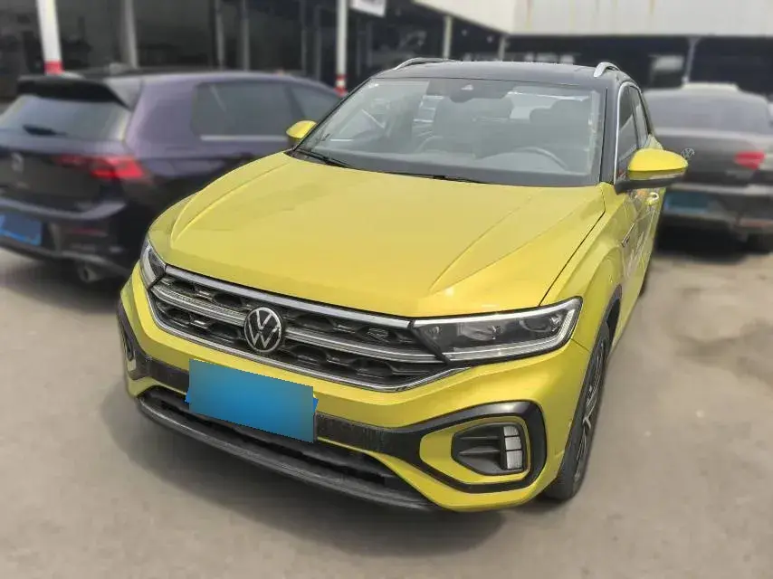 2023 Volkswagen T-Roc 1.5T 160HP L4 7DCT