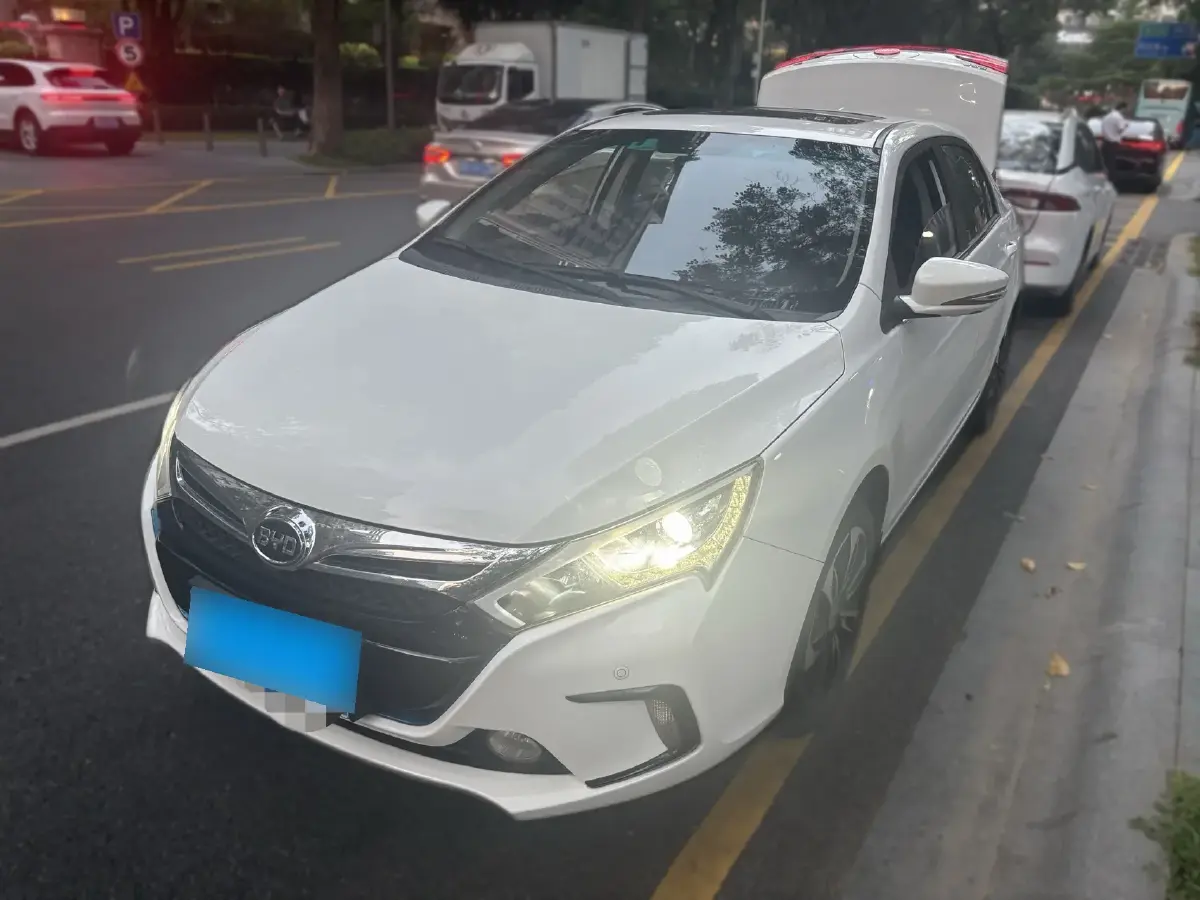 2015 BYD Qin 1.5T 154HP L4 6DCT PHEV 13KWH