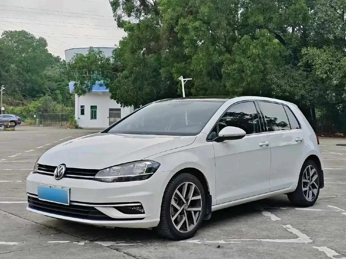 2020 Volkswagen Golf 1.4T 150HP L4 7DCT