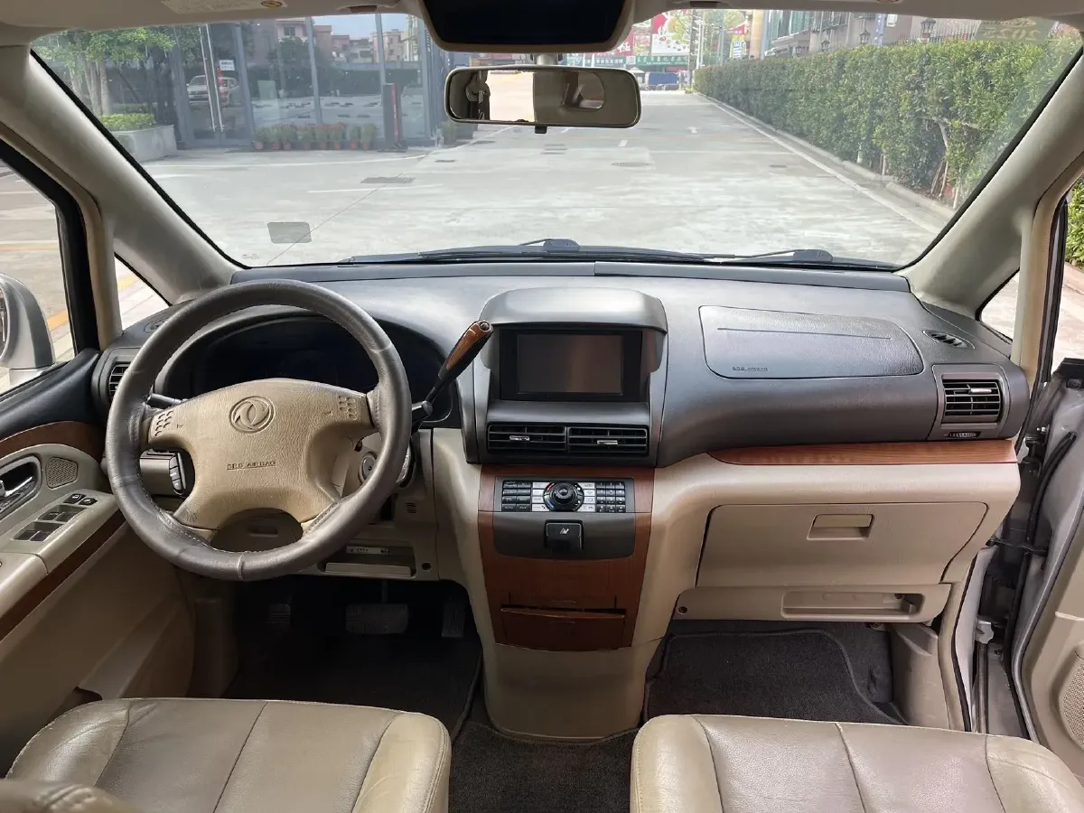 2009 Dongfeng YuXuan 2.0L 147HP L4 5MT,autocango,china used car exporter,china ev exporter,chinese used car exporter,chinese used ev exporter