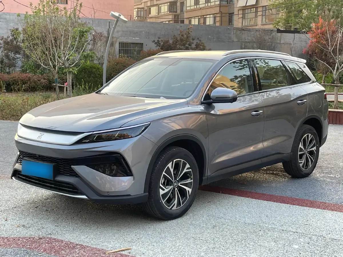 2025 BYD Song Pro 1.5L 101HP L4 E-CVT PHEV 12.9KWH