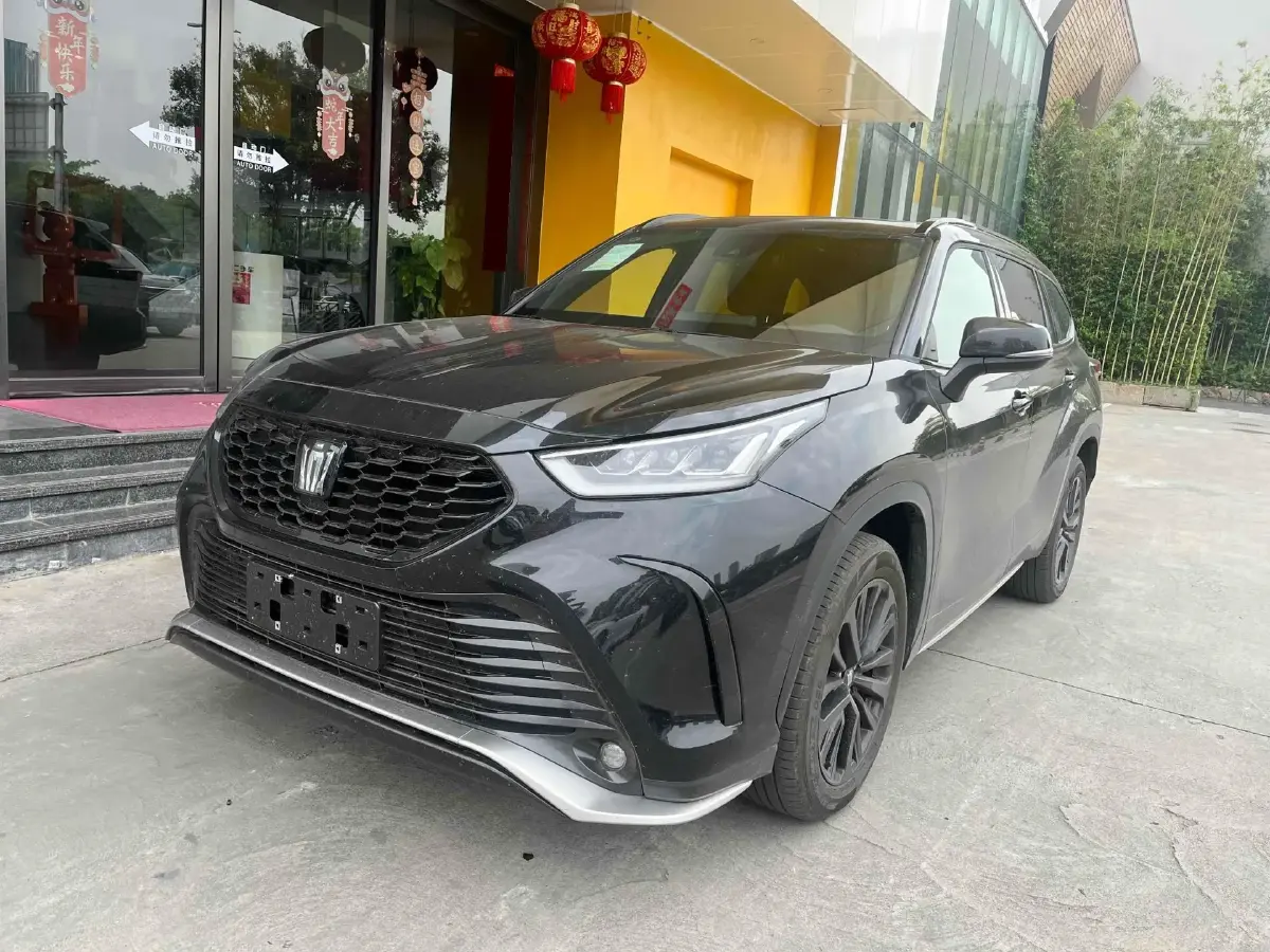 2024 Toyota Crown Kluger 2.0T 248HP L4 8AT