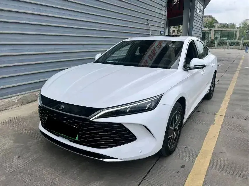 2024 BYD QinL 1.5L 101HP L4 E-CVT PHEV 15.87KWH