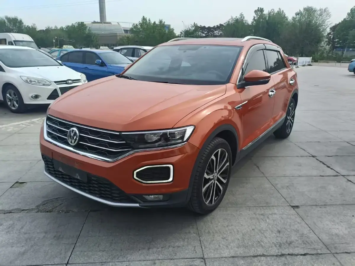 2020 Volkswagen T-Roc 1.4T 150HP L4 7DCT