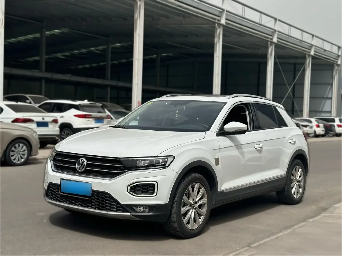 2020 Volkswagen T-Roc 1.4T 150HP L4 7DCT