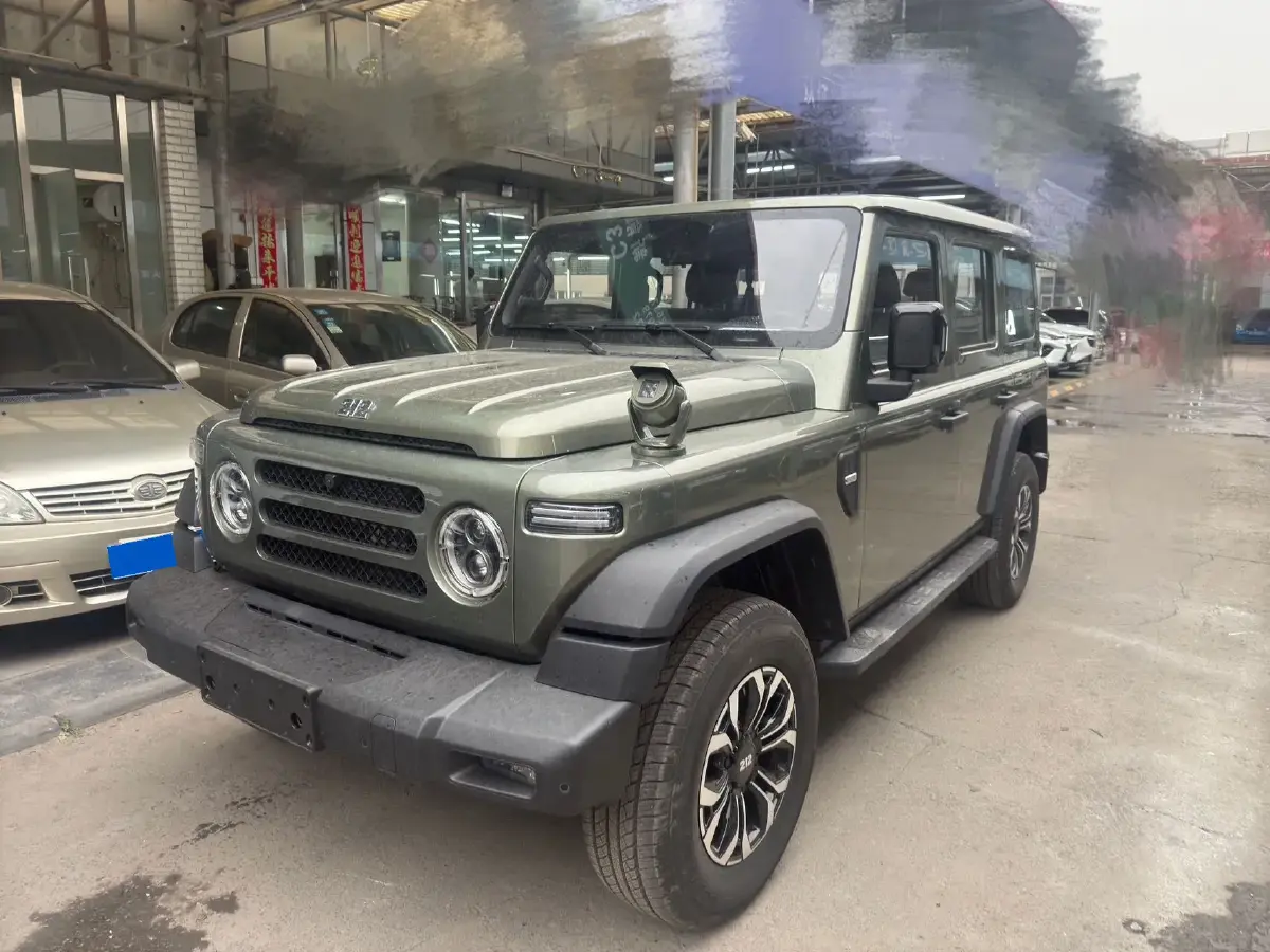 2024 212 212 T01 2.0T 252HP L4 8AT