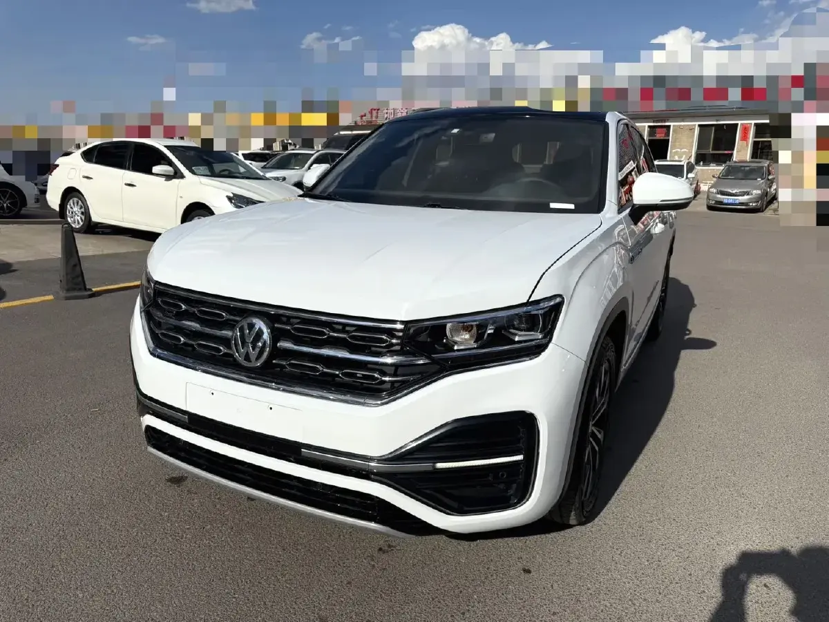 2021 Volkswagen Tayron 2.0T 220HP L4 7DCT