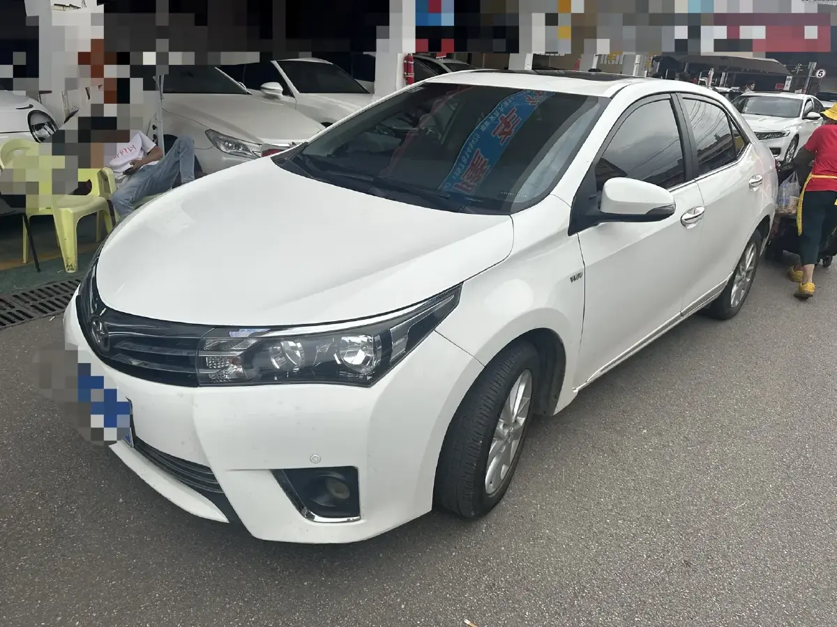 2016 Toyota Corolla 1.6L 122HP L4 CVT