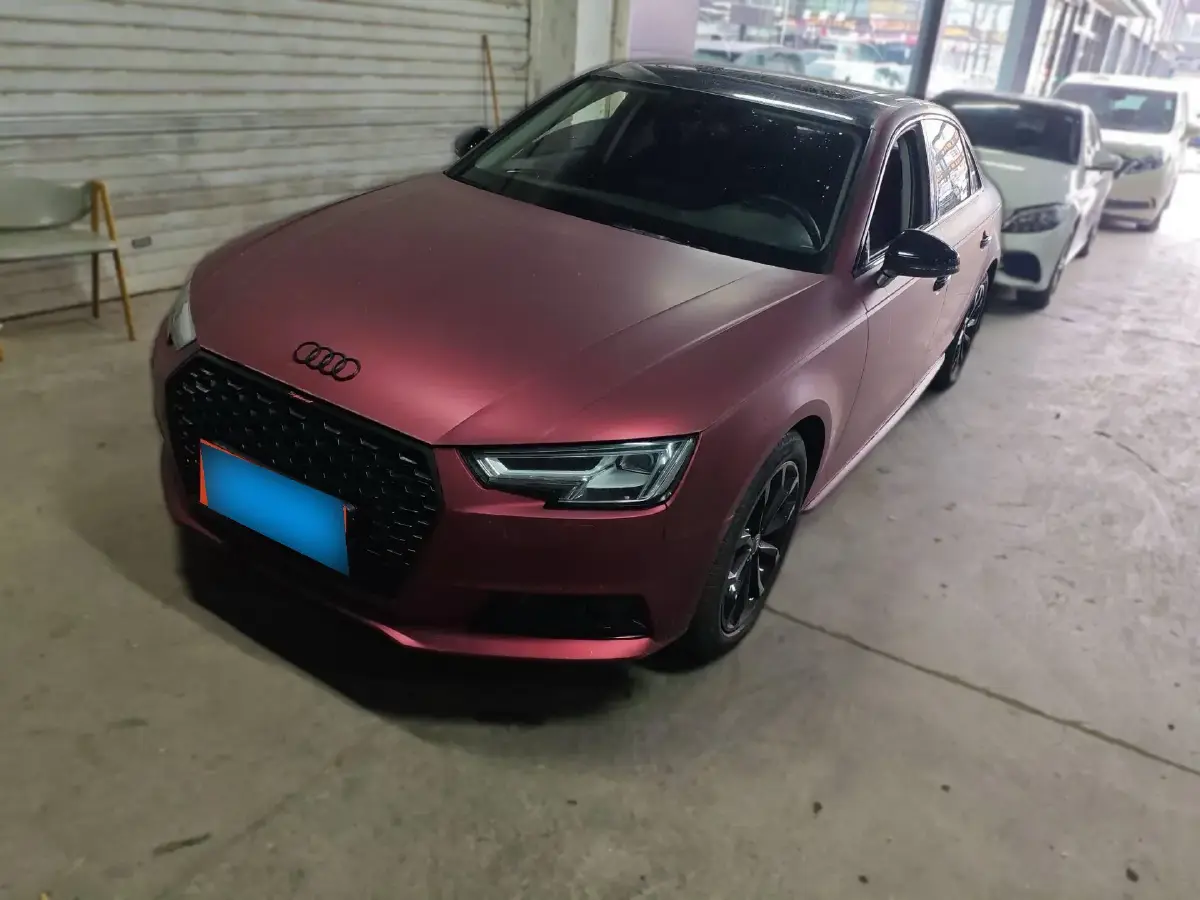 2017 Audi A4L 2.0T 190HP L4 7DCT