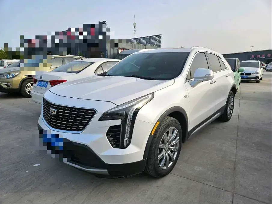 2020 Cadillac XT4 2.0T 241HP L4 9AT