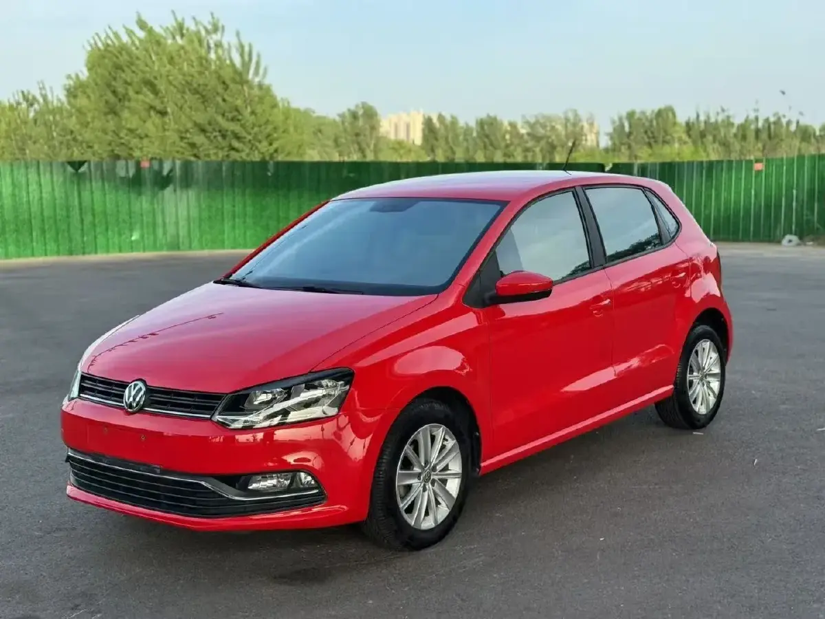 2011 Volkswagen Polo 1.4L 86HP L4 6AT