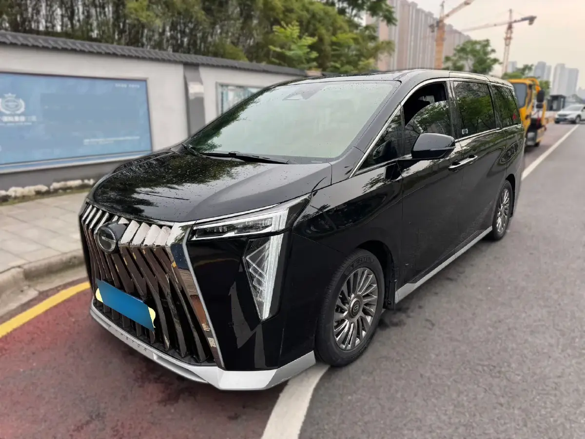 2023 GAC Trumpchi M8 2.0T 252HP L4 8AT