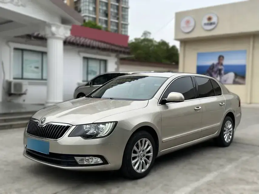 2013 Skoda Superb 1.8T 160HP L4 6AT