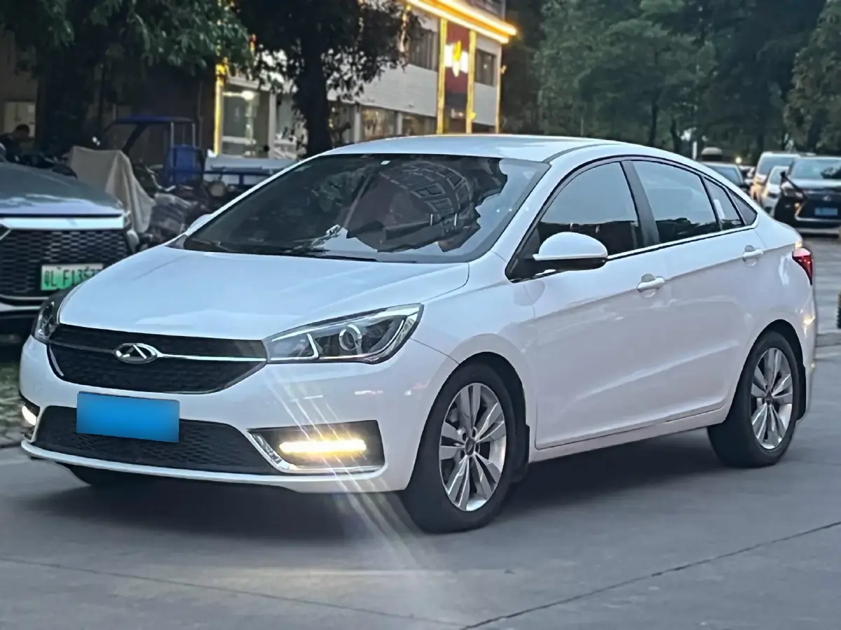 2016 Chery Arrizo 5 1.5L 116HP L4 CVT