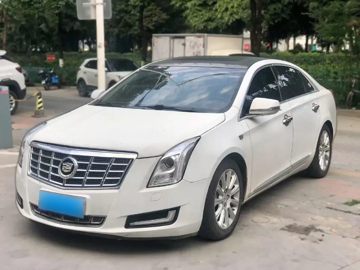 2015 Cadillac XTS 2.0T 269HP L4 6AT