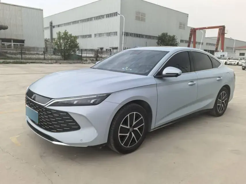 2024 BYD QinL 1.5L 101HP L4 E-CVT PHEV 15.87KWH