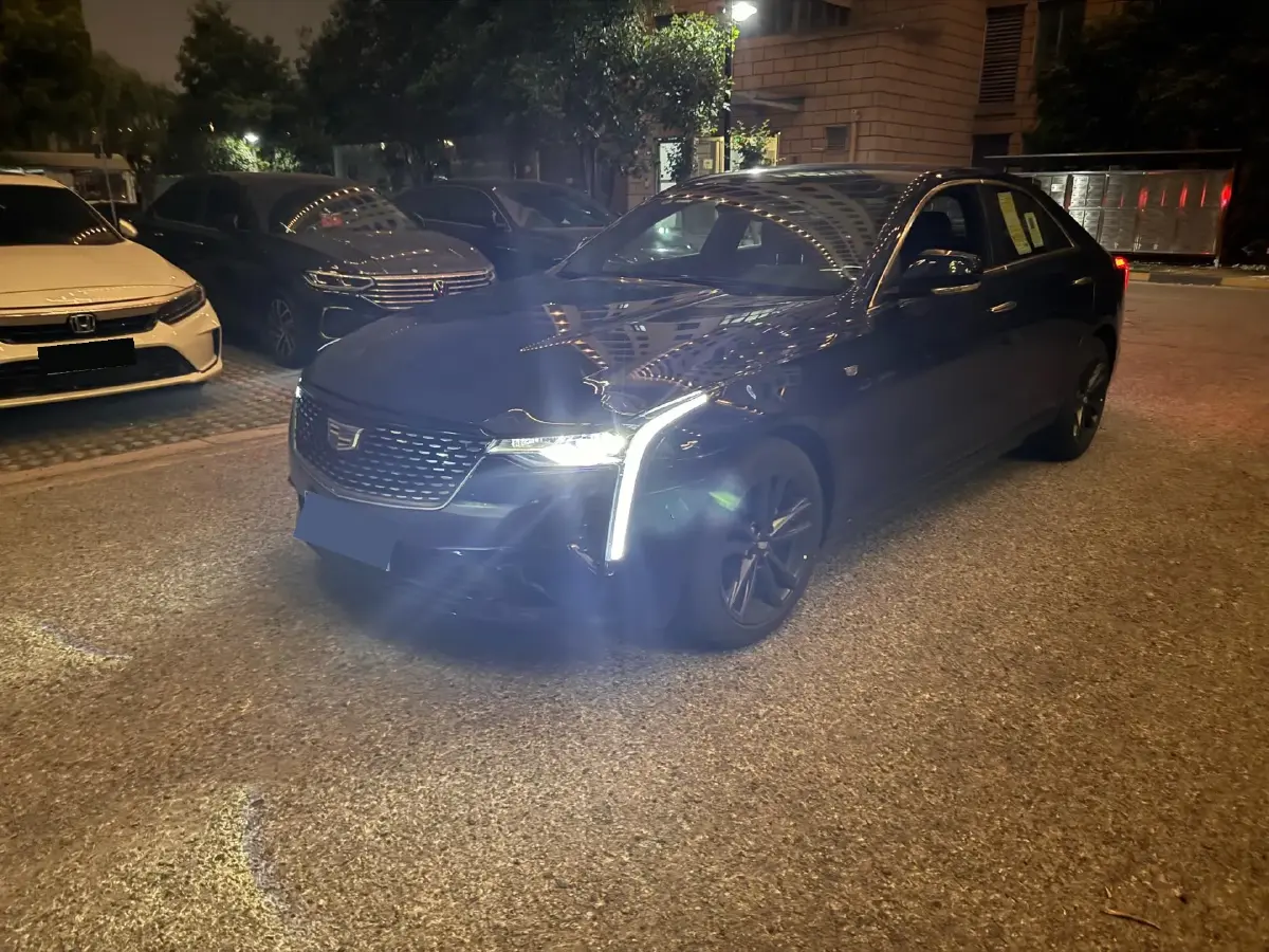 2023 Cadillac CT4 2.0T 237HP L4 8AT