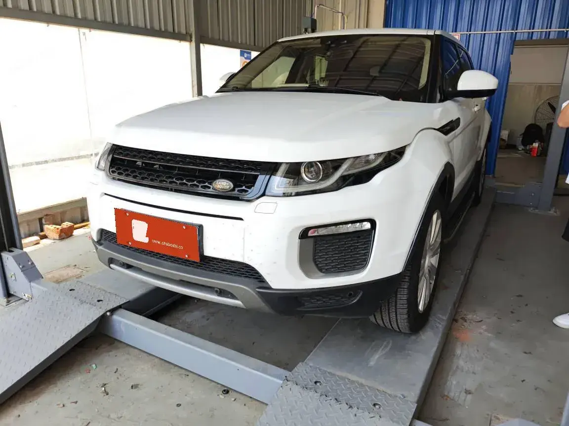 2016 Land Rover Range Rover Evoque 2.0T 241HP L4 9AT