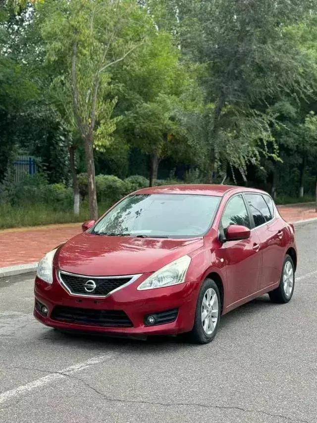 2011 Nissan Tiida 1.6L 126HP L4 CVT