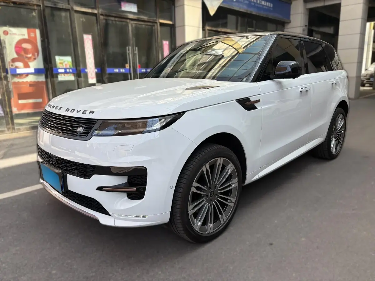 2023 Land Rover Range Rover Sport 3.0T 400HP L6 8AT