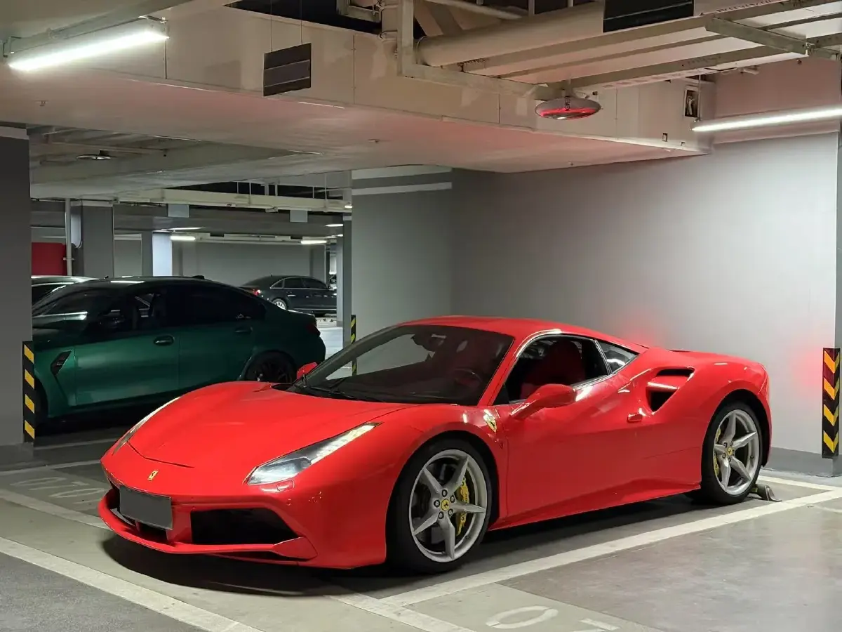 2015 Ferrari 488 3.9T 670HP V8 7DCT
