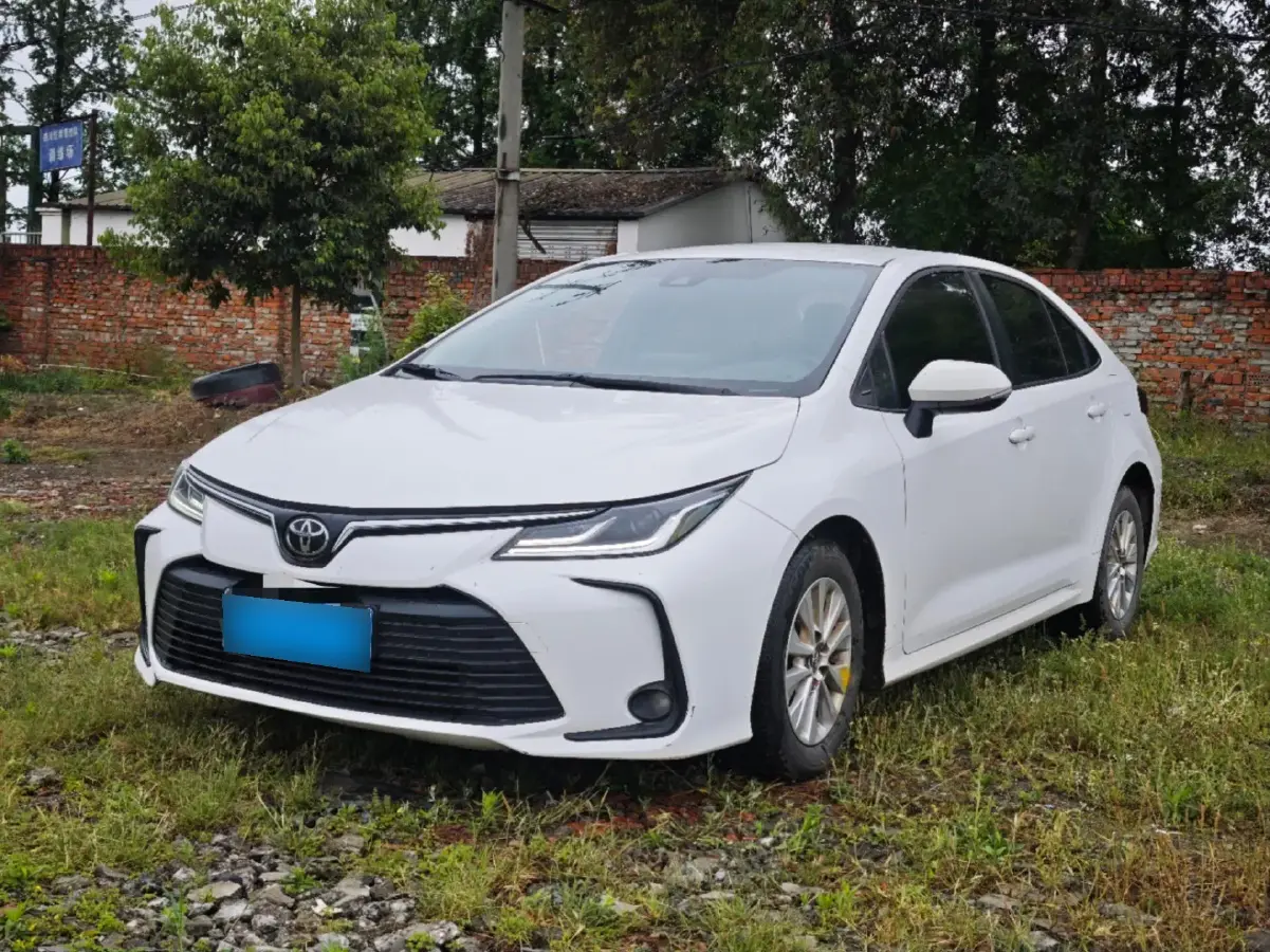 2021 Toyota Corolla 1.2T 116HP L4 CVT