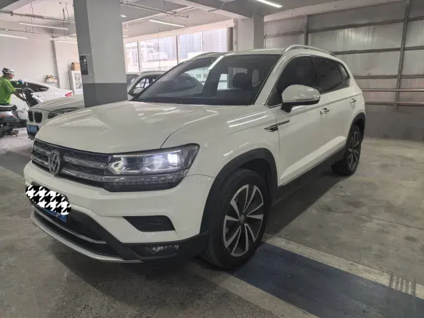 2019 Volkswagen Tharu 2.0T 186HP L4 7DCT