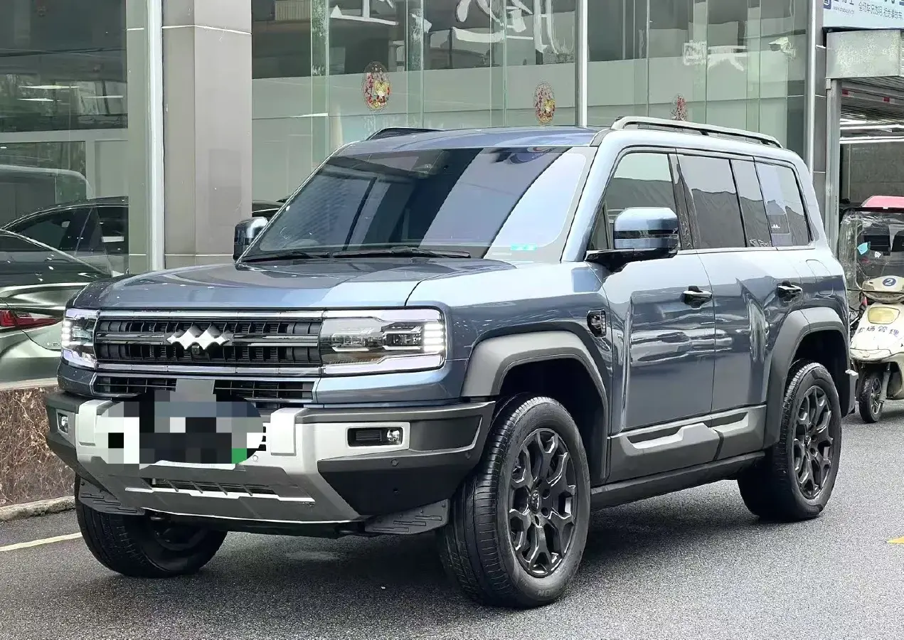 2023 FangChengBao Bao 5 1.5T 194HP L4 E-CVT PHEV 31.8KWH