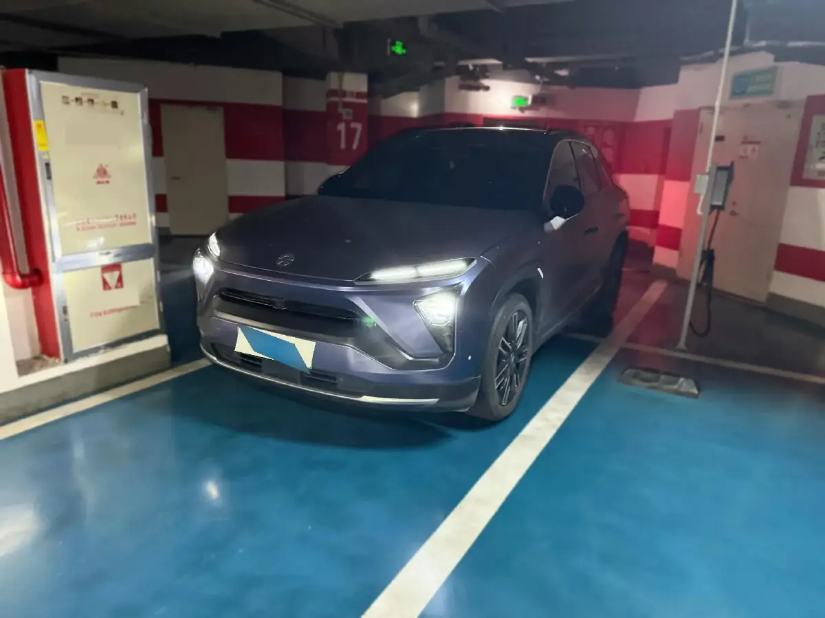 2020 NIO ES6 BEV 84KWH