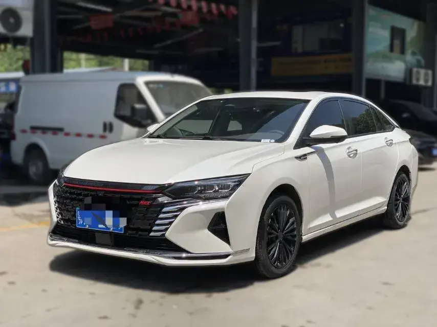 2021 DongFeng Aeolus YiXuan MAX 1.5T 190HP L4 7DCT