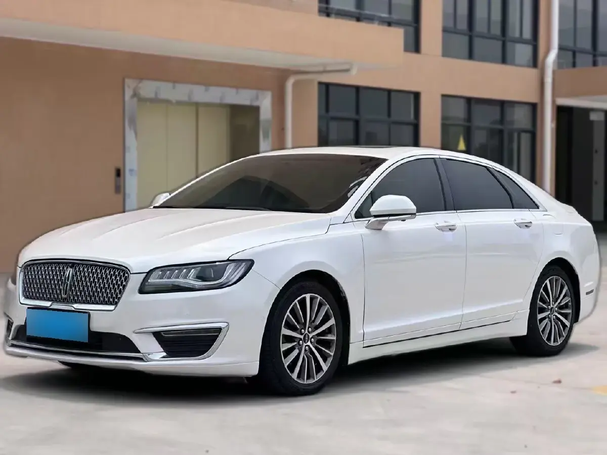 2017 Lincoln MKZ 2.0T 203HP L4 6AT