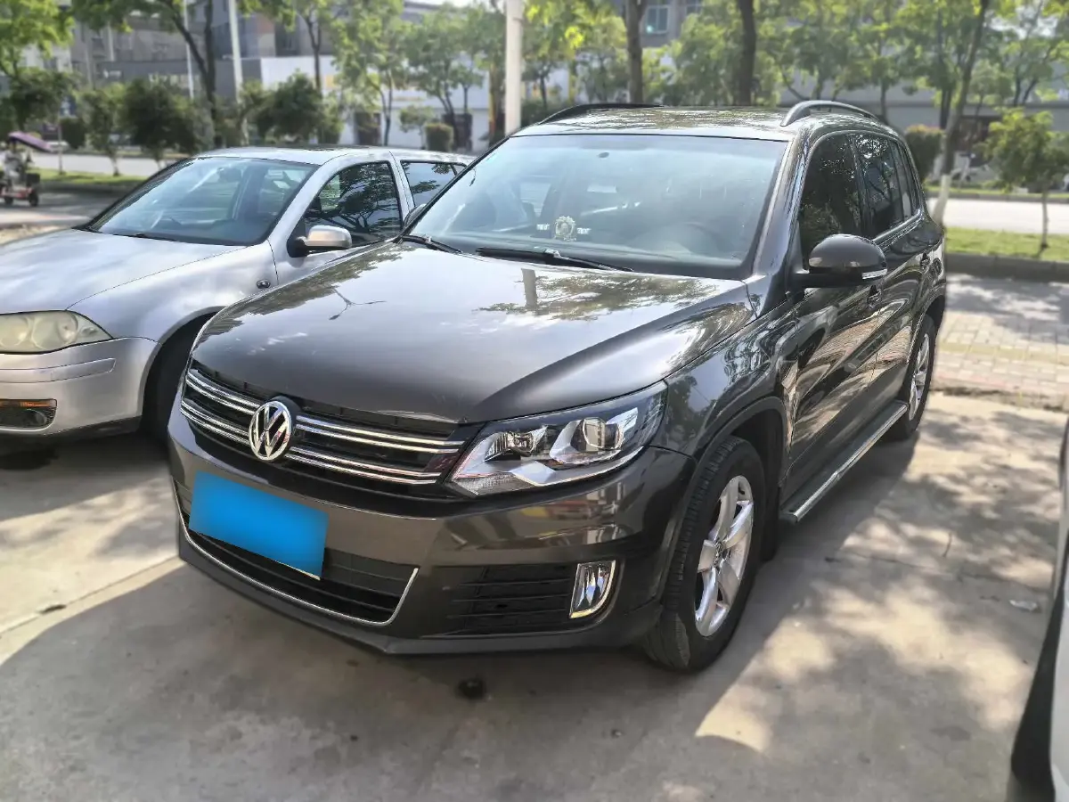 2013 Volkswagen Tiguan 1.8T 160HP L4 6AT