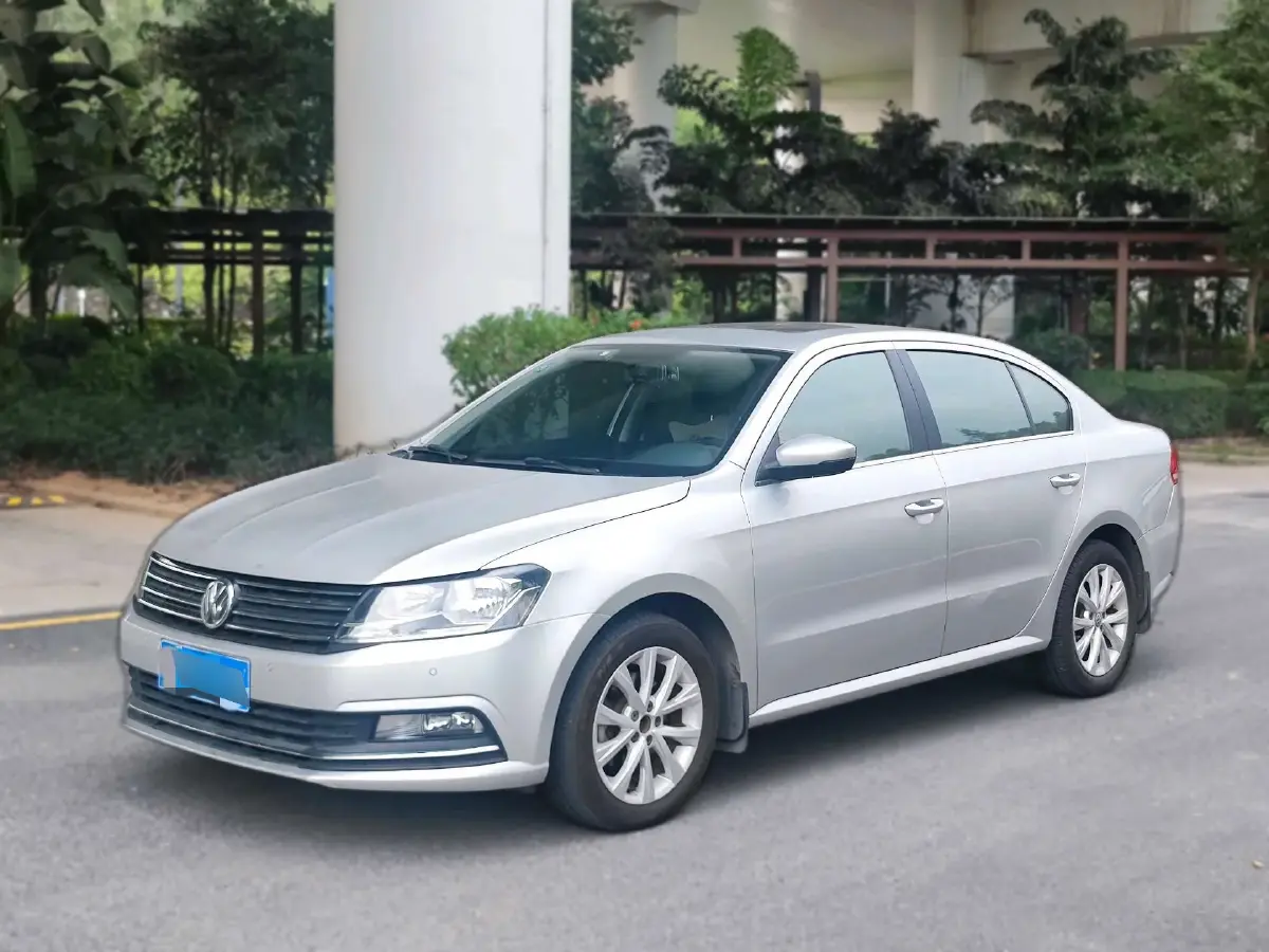 2013 Volkswagen Lavida 1.4T 131HP L4 7DCT