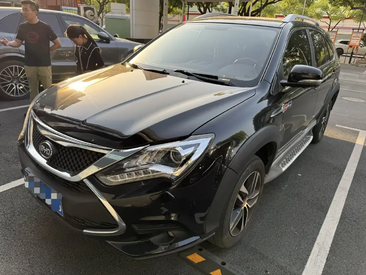 2015 BYD Tang 2.0T 205HP L4 6DCT PHEV