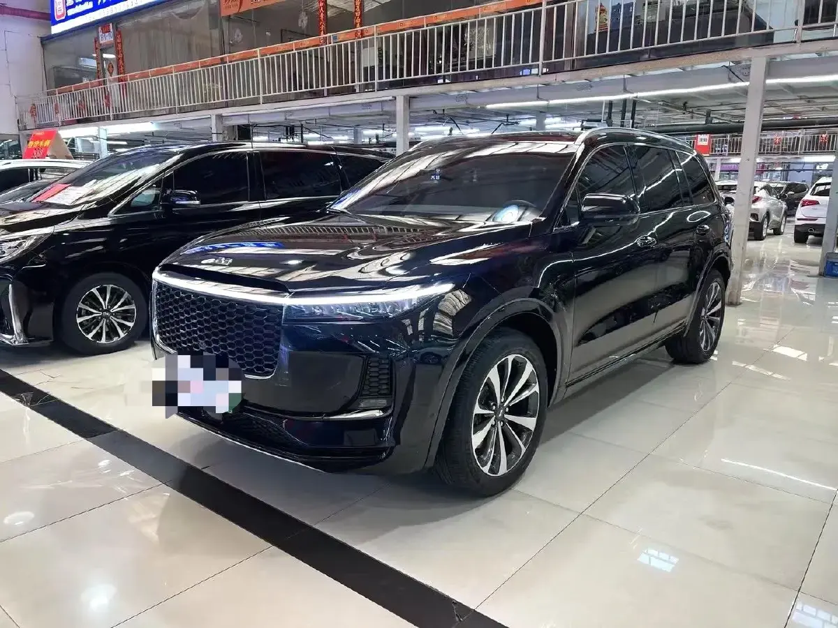 2021 Li ONE Range Extended 131HP REEV 40.5KWH