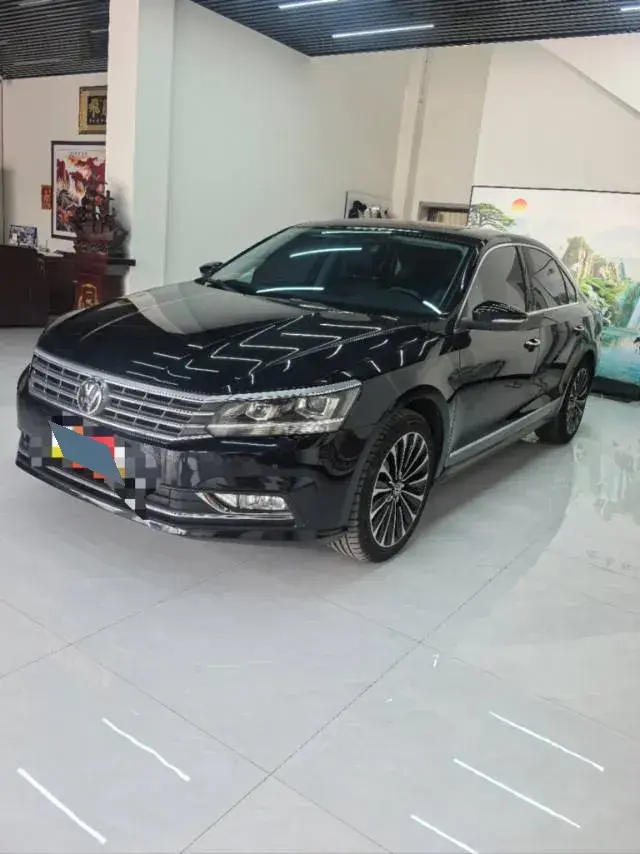 2017 Volkswagen Passat 1.8T 180HP L4 7DCT