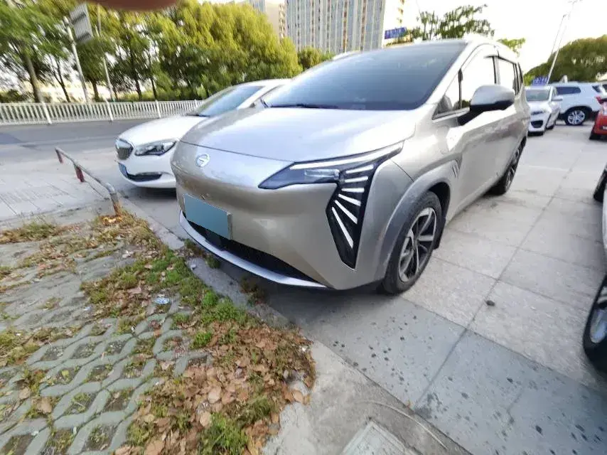 2023 Aion Y BEV 61.7KWH