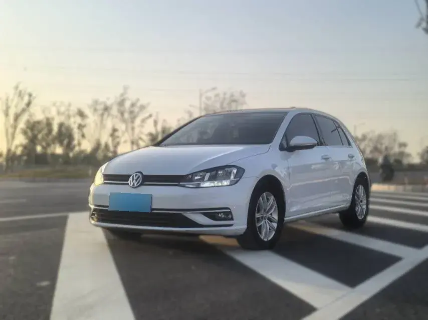 2018 Volkswagen Golf 1.4T 131HP L4 5MT
