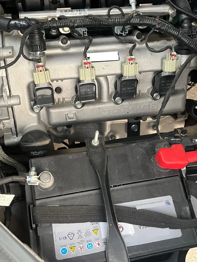 2023 WuLing RongGuang New Truck EV BEV 56.6KWH,autocango,china used car exporter,china ev exporter,chinese used car exporter,chinese used ev exporter