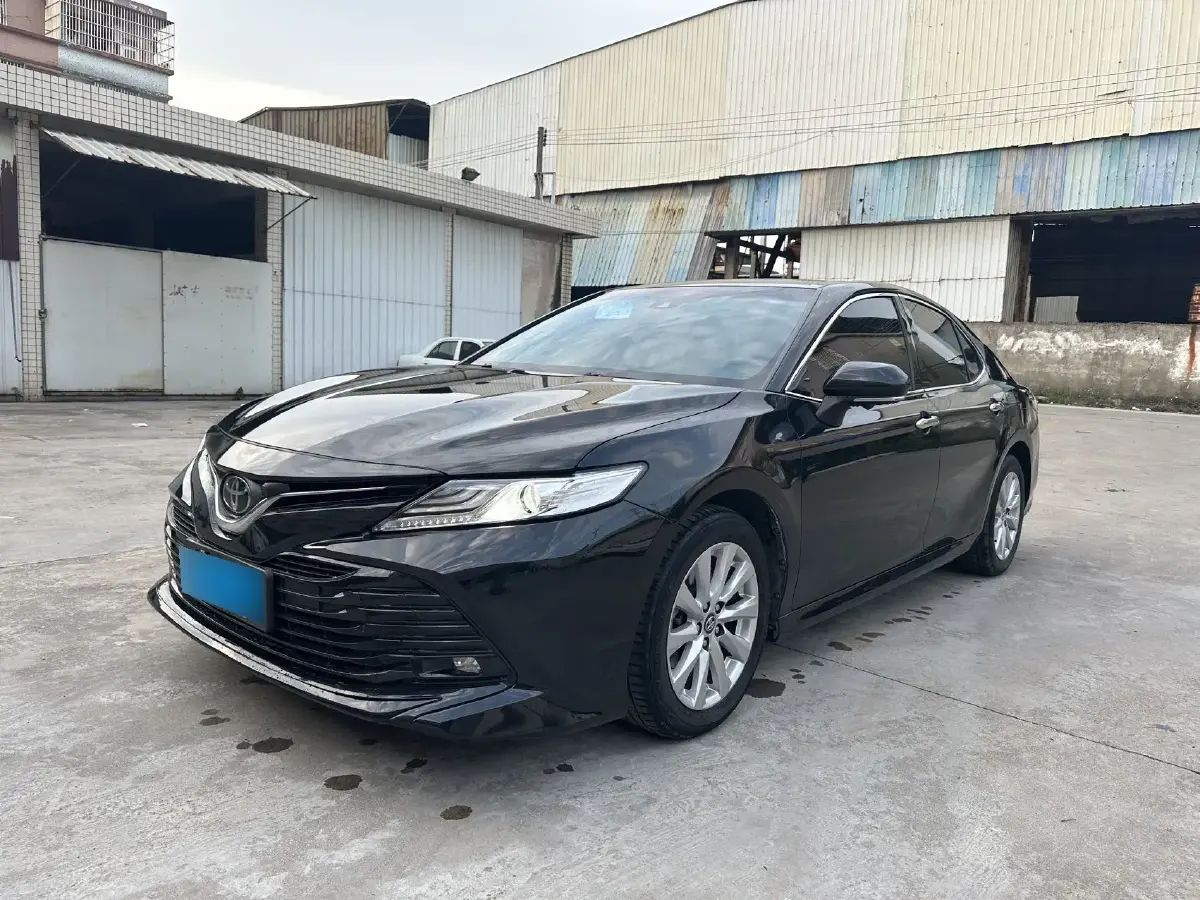 2019 Toyota Camry 2.0L 178HP L4 CVT