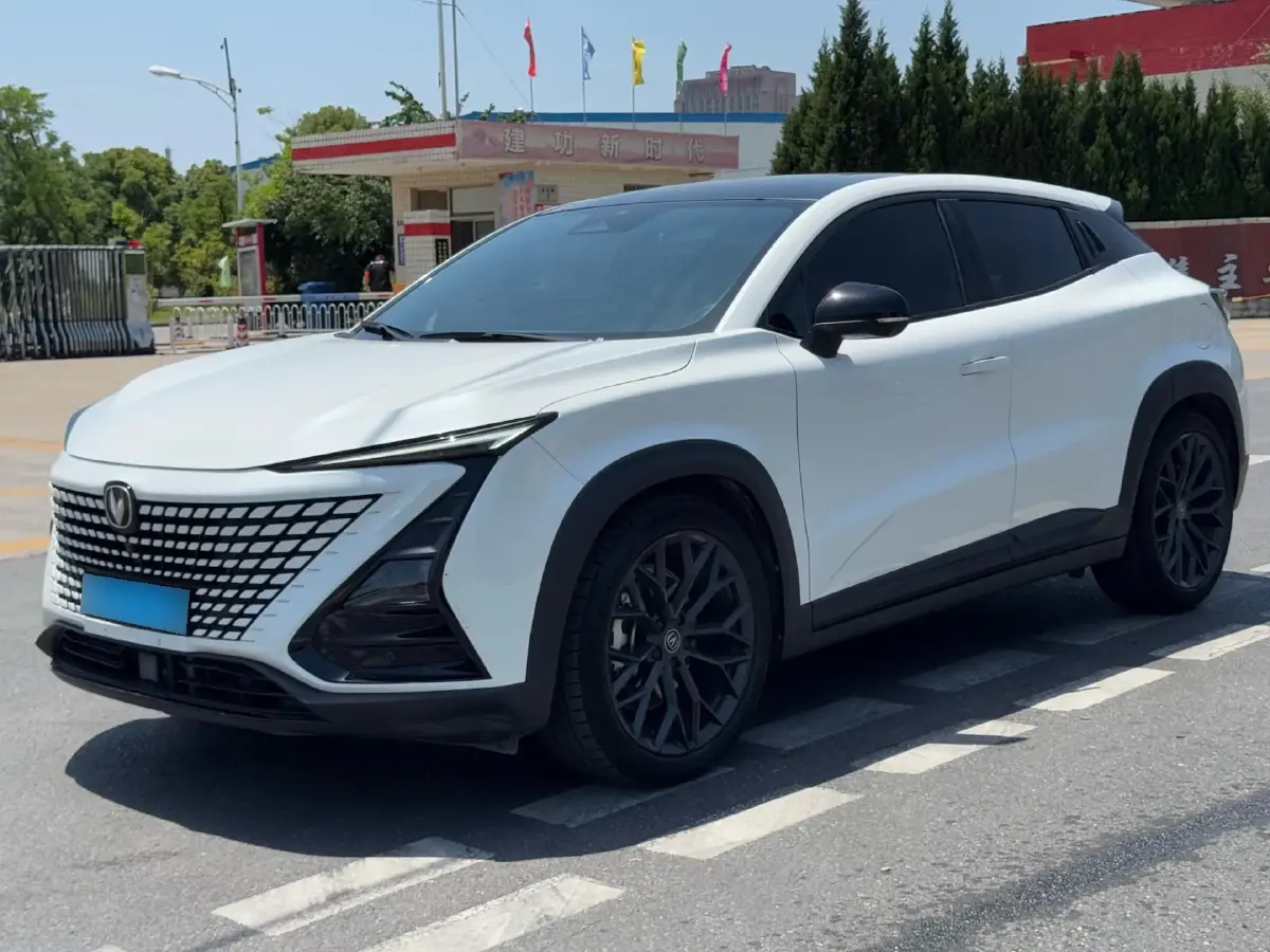 2022 ChangAn UNI-T 2.0T 233HP L4 8AT