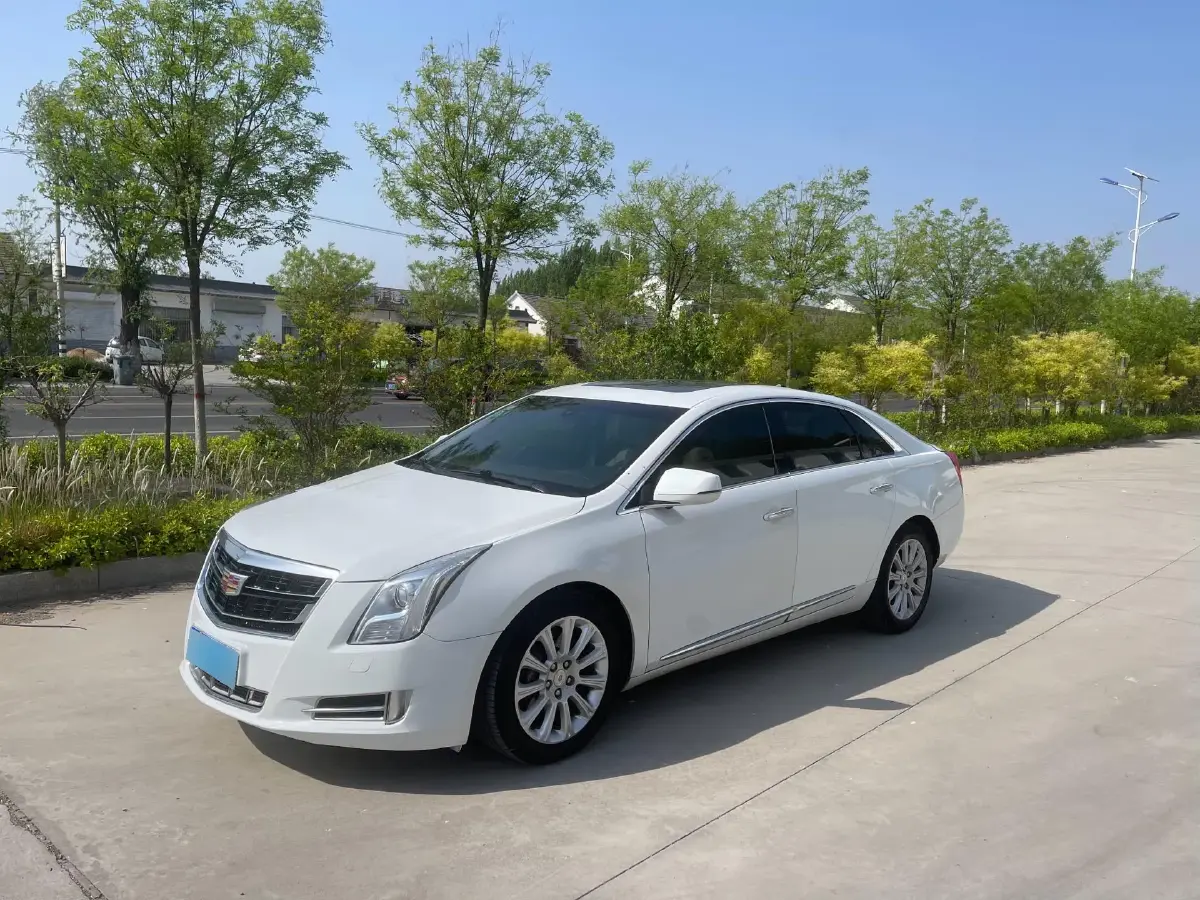 2014 Cadillac XTS 2.0T 269HP L4 6AT