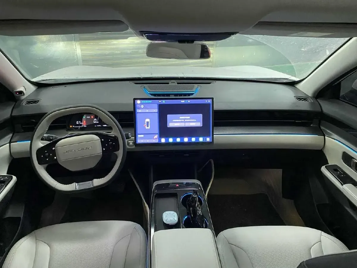 2022 Jetour DASHING 1.6T 197HP L4 7DCT,autocango,china used car exporter,china ev exporter,chinese used car exporter,chinese used ev exporter