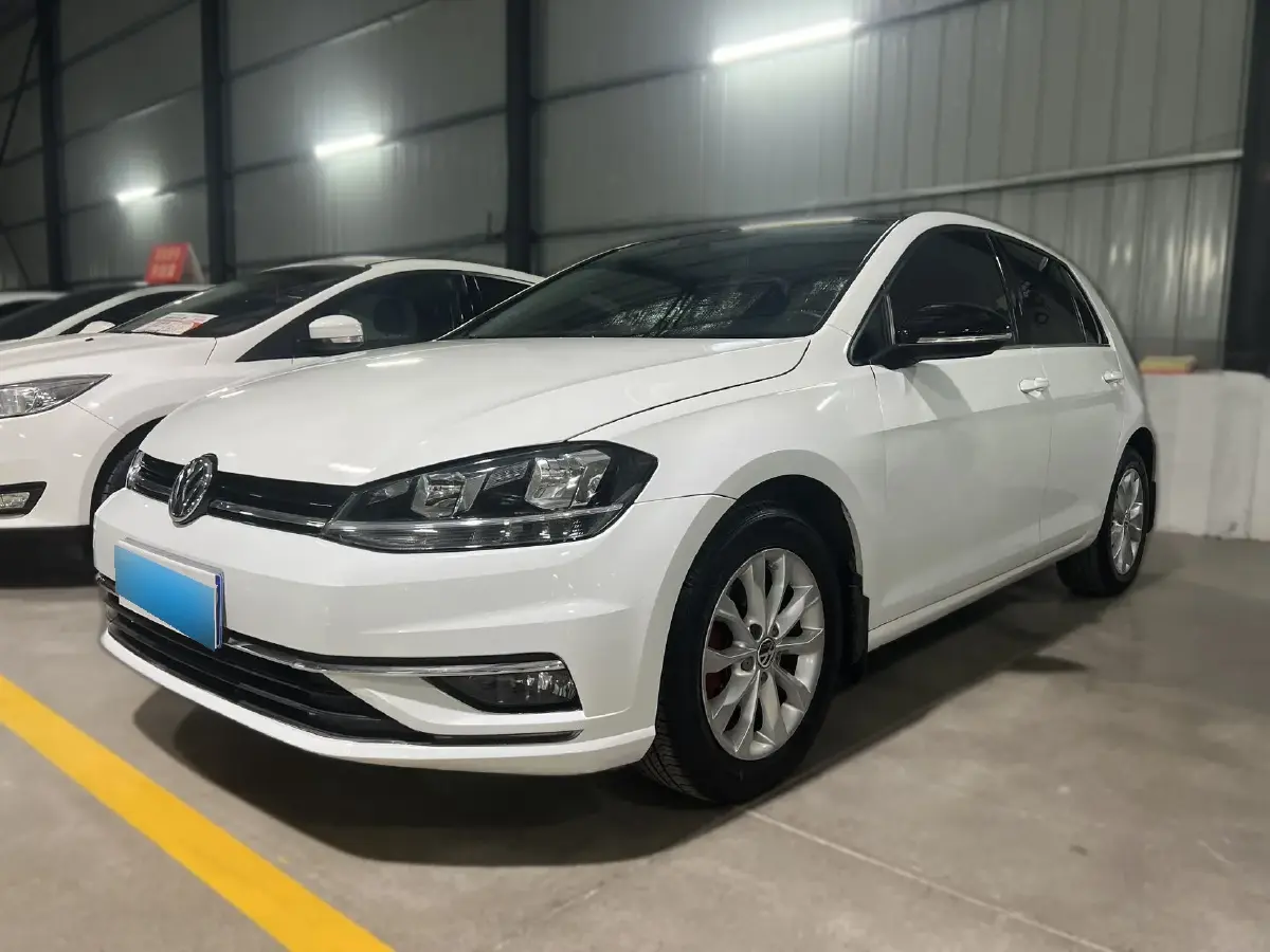 2018 Volkswagen Golf 1.6L 110HP L4 6AT