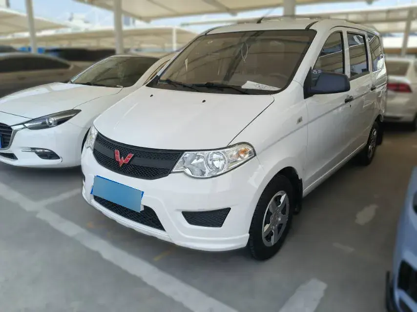 2019 WuLing HongGuang 1.5L 105HP L4 5MT