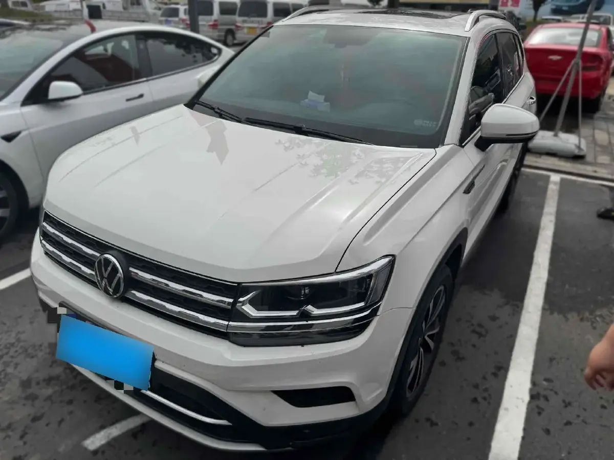 2021 Volkswagen Tharu 2.0T 186HP L4 7DCT