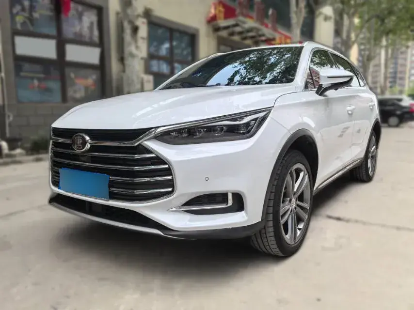 2021 BYD Tang 2.0T 192HP L4 6AT